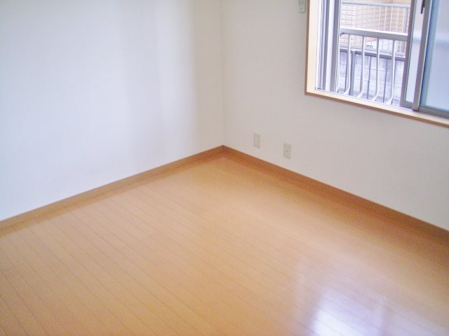 ハイツ荒澤 ベッドルーム