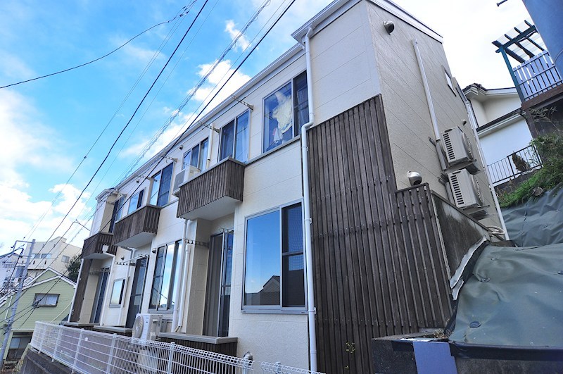 ピュア・スプリング杉田Ⅱ 103号室 外観