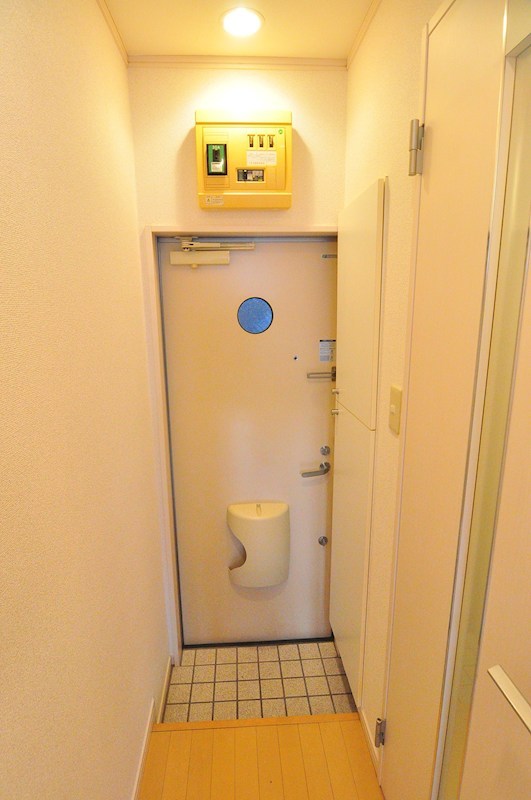 ピュア・スプリング杉田Ⅱ 玄関