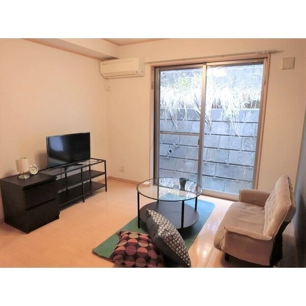 プラナス富岡 リビング