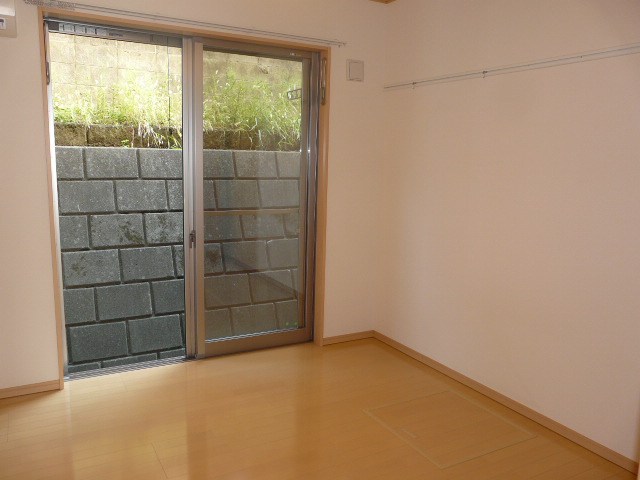 プラナス富岡 ベッドルーム