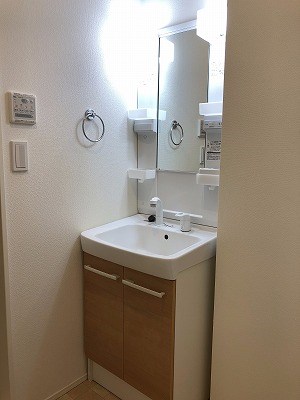 プレシャス富岡 洗面所
