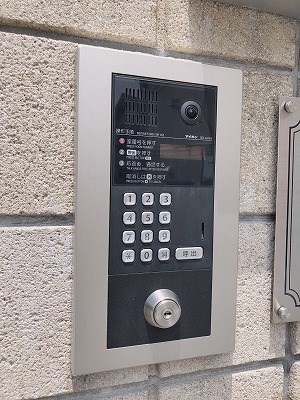 プレシャス富岡 エントランス