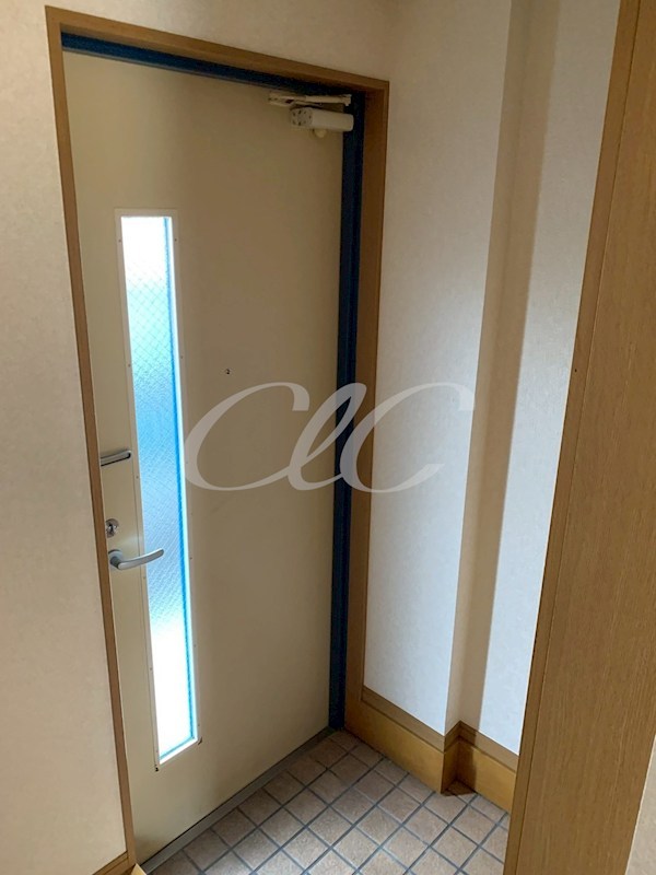 ライフモリ2号館 玄関