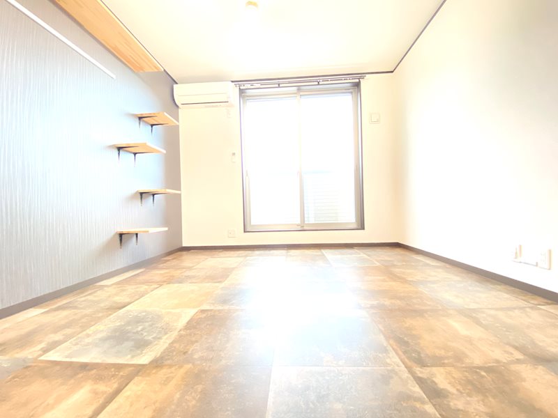 ルストーレ能見台 ベッドルーム