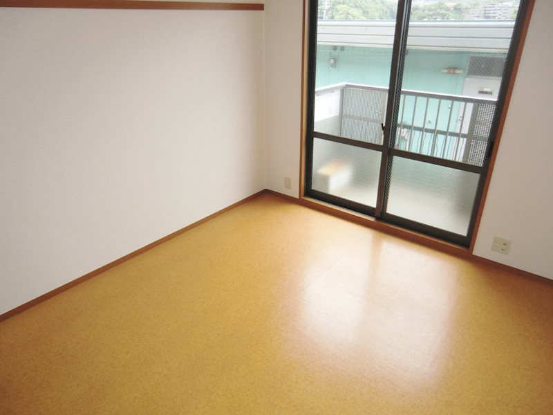 ヴェルドミールA リビング