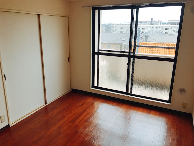 日宝コート金沢文庫 リビング