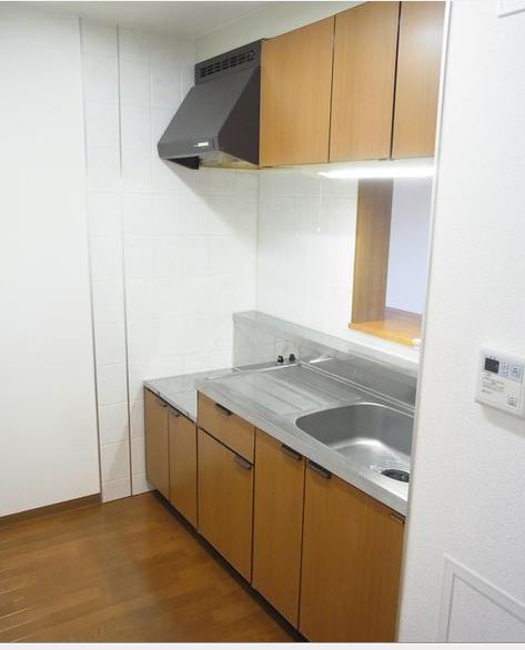 洋光台山の手マンション キッチン