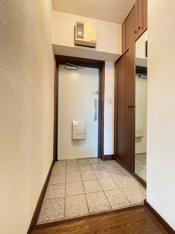 行徳ハイライズ 玄関