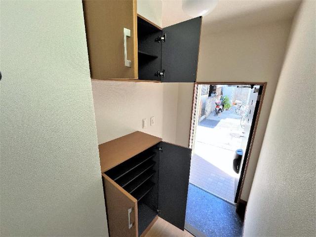 その他8