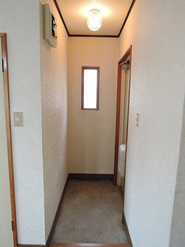 サンライズパレス 玄関