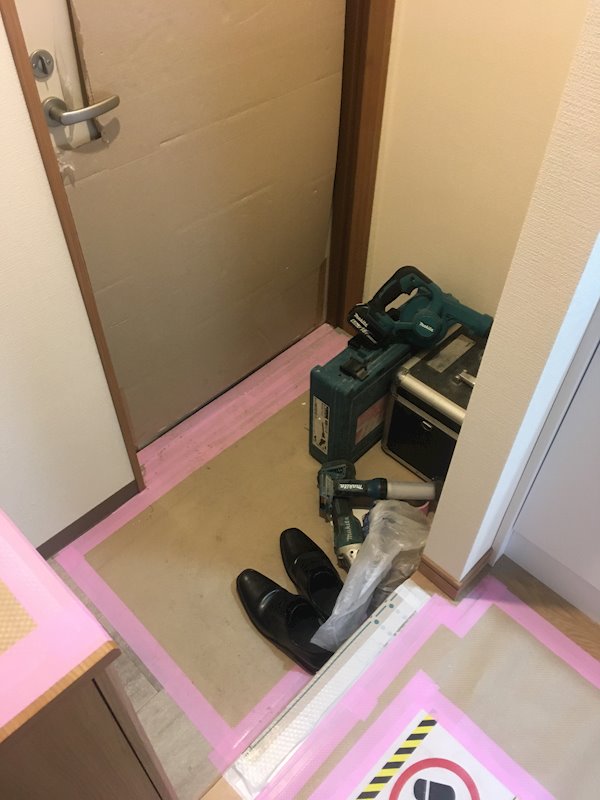 玄関