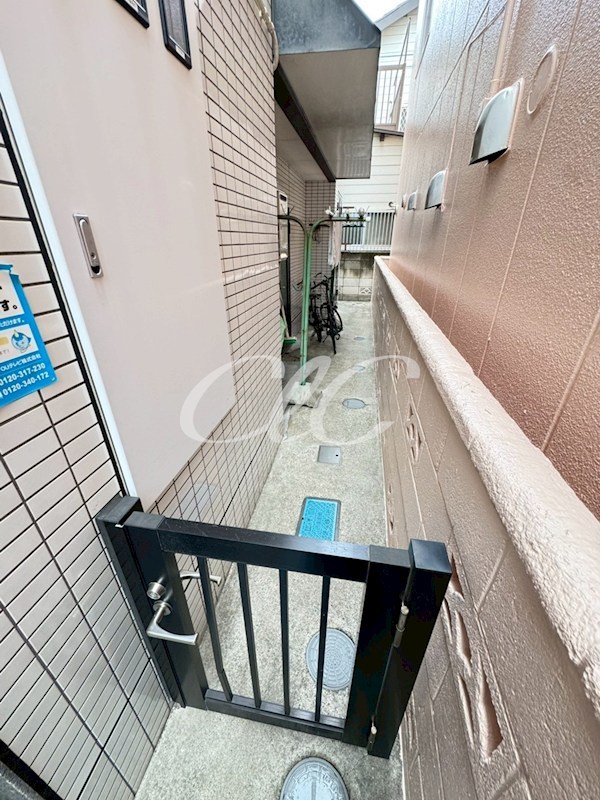 ドヌール・ローゼ その他8