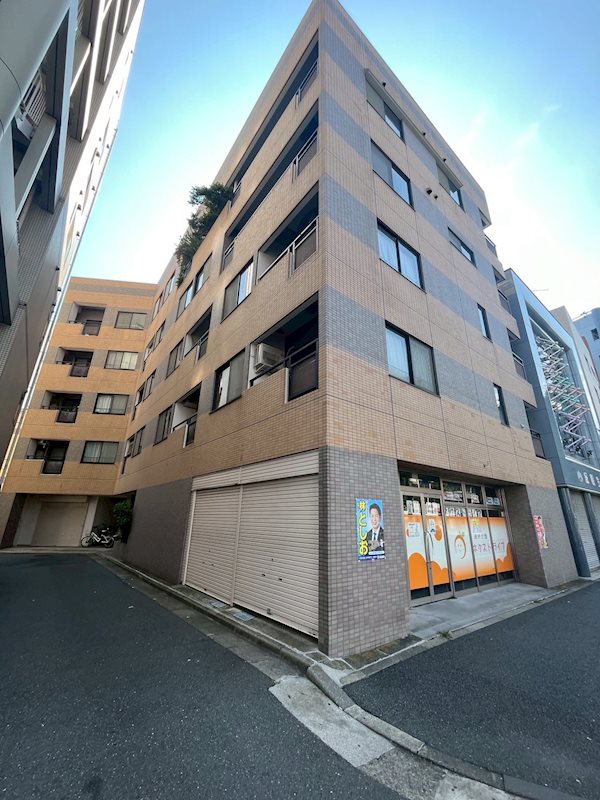 チェレステアルベロ 302号室 外観