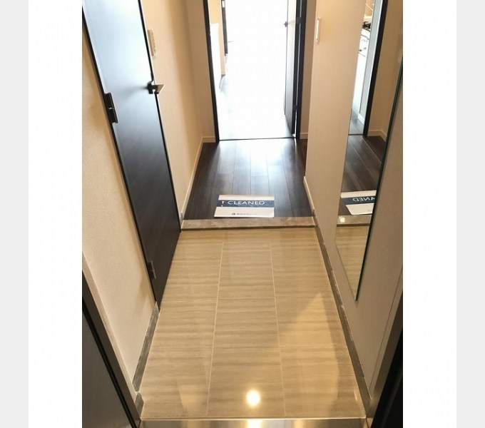 コンフォリア蒲田 玄関