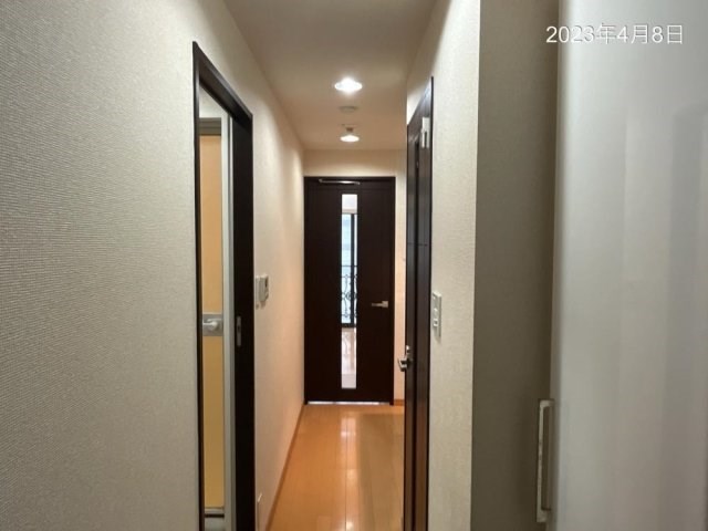 グリフィン横浜・桜木町六番館 玄関