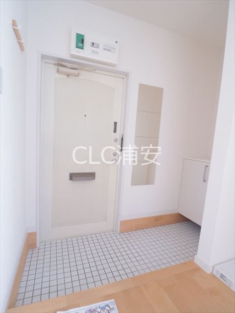 リッチハイツ南行徳Ⅱ 玄関