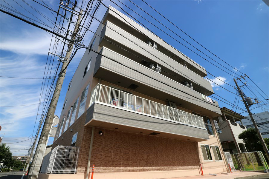 フォレスト  外観