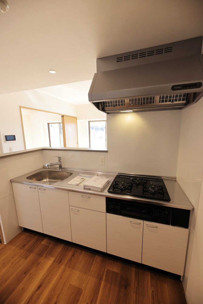 リーラ横浜川和町 キッチン