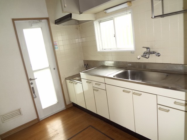 能見台6丁目住宅 キッチン