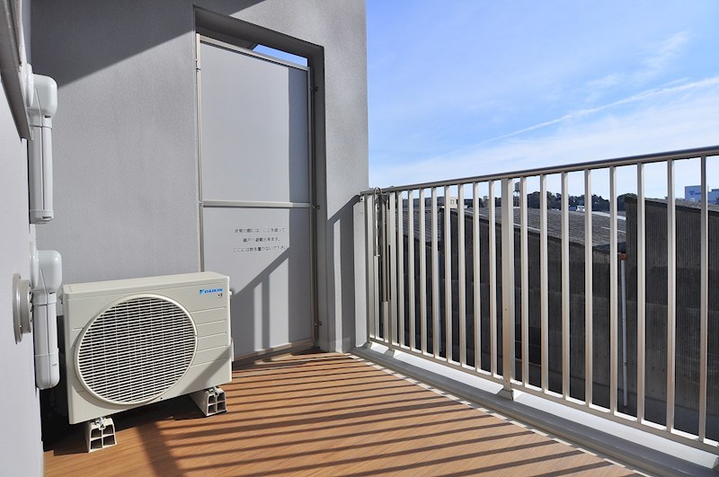 リーラ横浜川和町 ベランダ