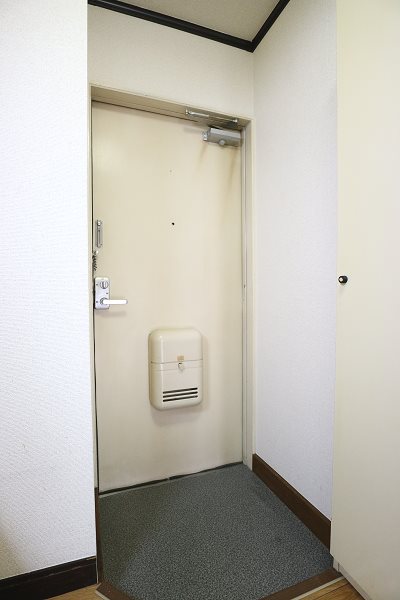 ヴィンテージ鶴見Ⅰ   玄関