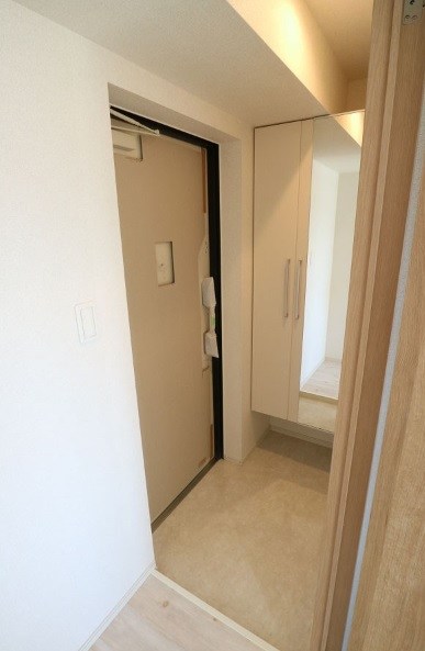サクセス  玄関