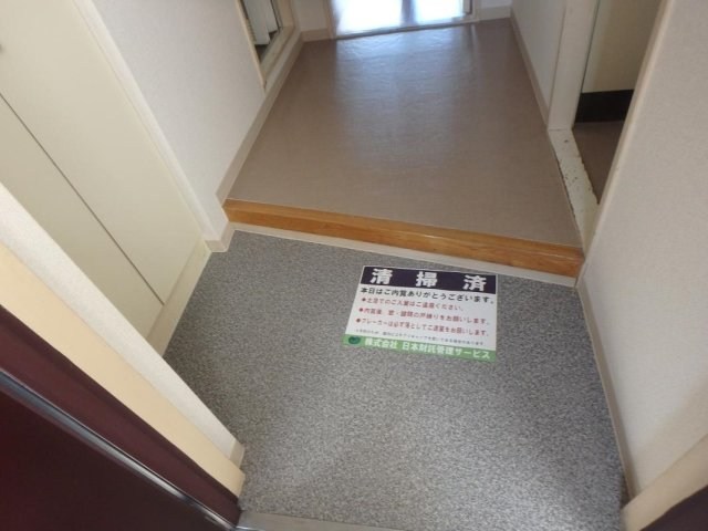 ピュアシティ横浜 玄関