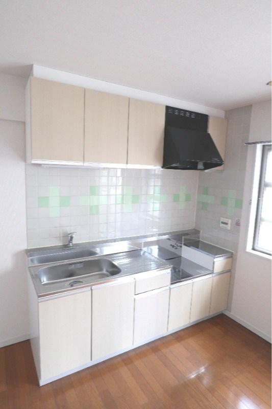 ヴァンベール本郷台 キッチン