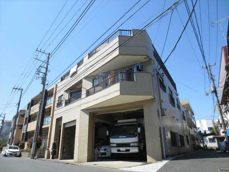 ロイヤルシティ夢見ヶ崎 301号室 外観