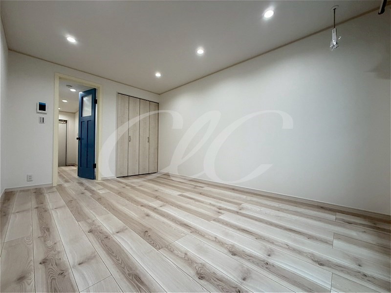 ハーミットクラブハウスピュアプレズン リビング