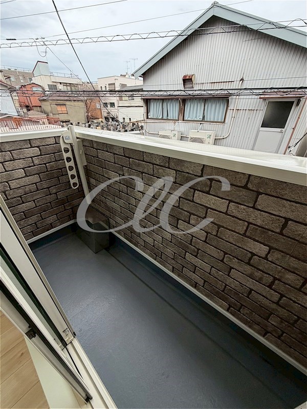 ハーミットクラブハウスピュアプレズン ベランダ