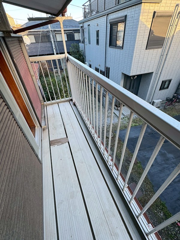 小田5丁目貸家 ベランダ