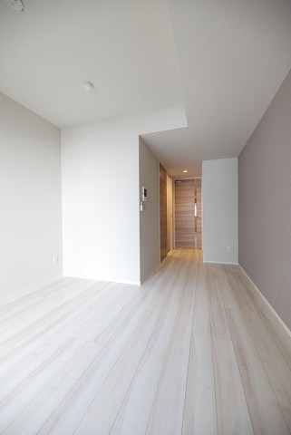 ロイジェント山王 リビング