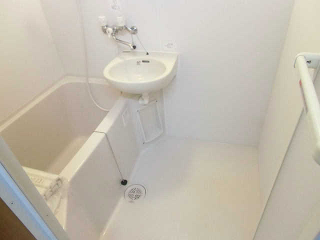 ユニオンハイツ鹿島田 A棟1部屋 風呂画像