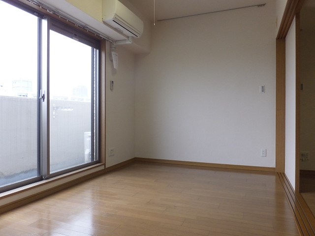 エスビル弐番館 ベッドルーム