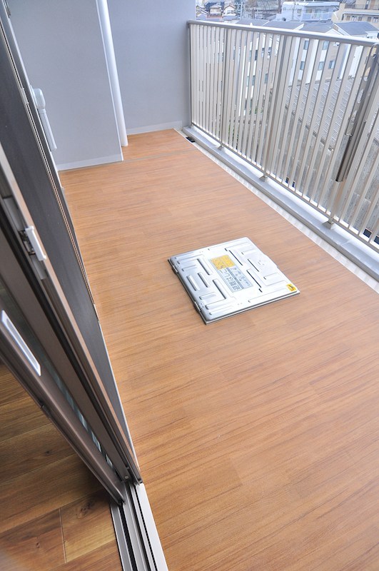 リーラ横浜川和町 ベランダ