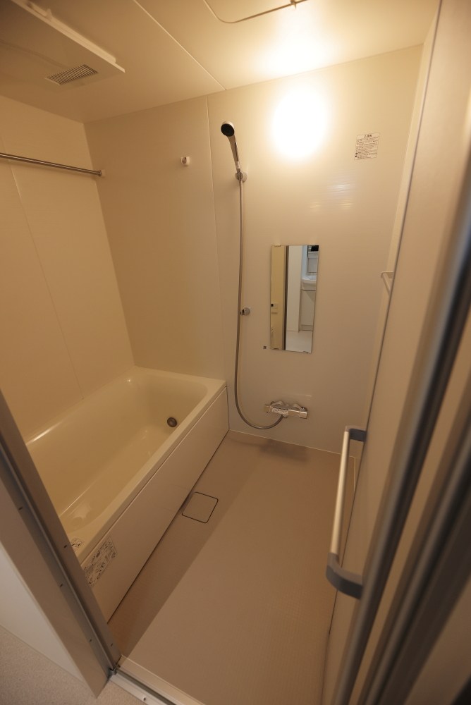 リーラ横浜川和町 風呂画像