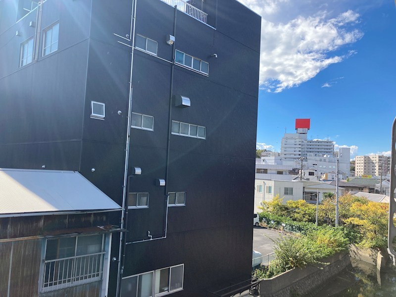 コモド・カセッタ ベランダ