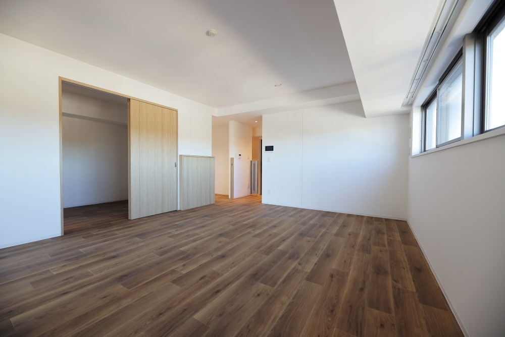 リーラ横浜川和町 リビング