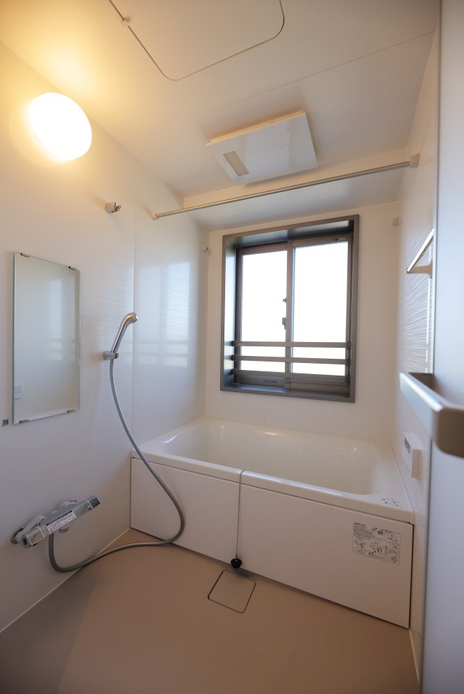 リーラ横浜川和町 風呂画像