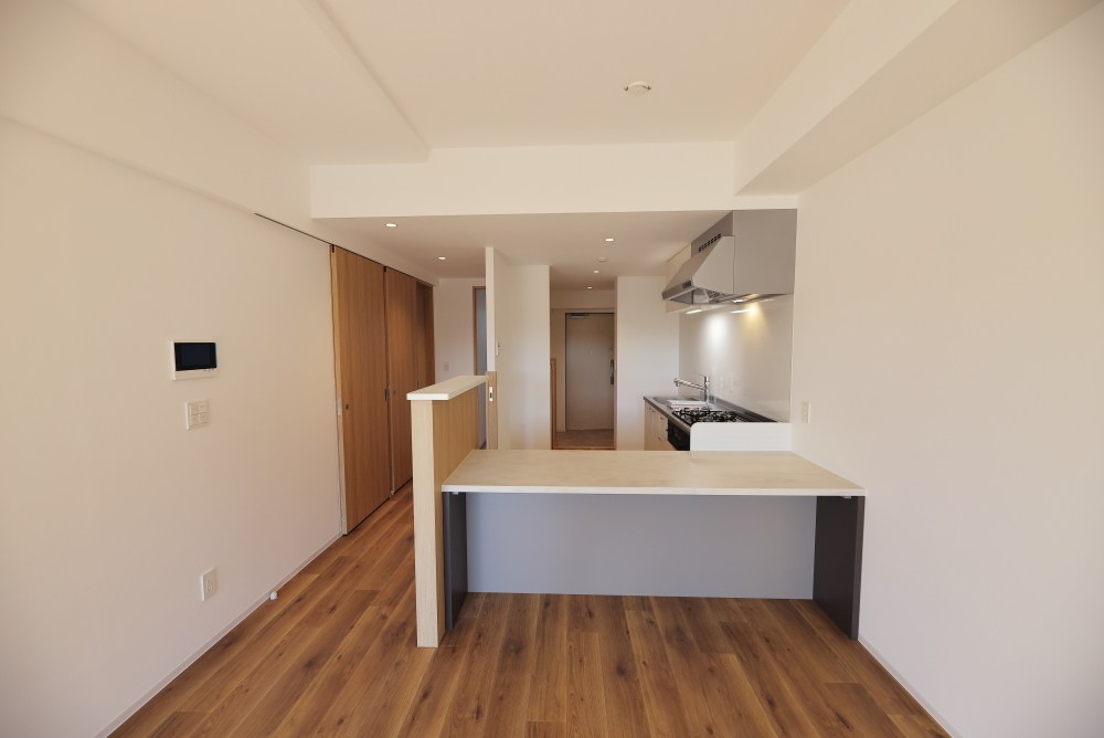 リーラ横浜川和町 リビング