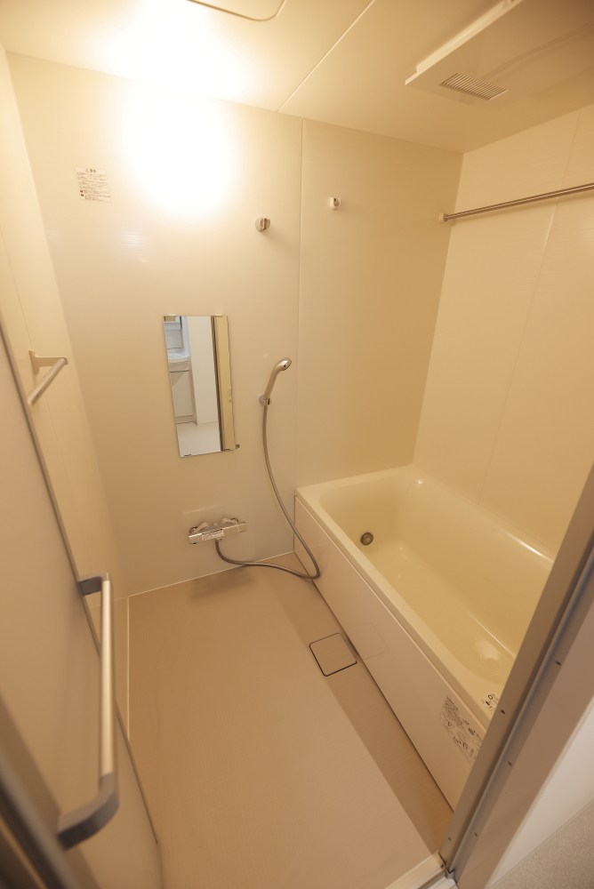 リーラ横浜川和町 風呂画像