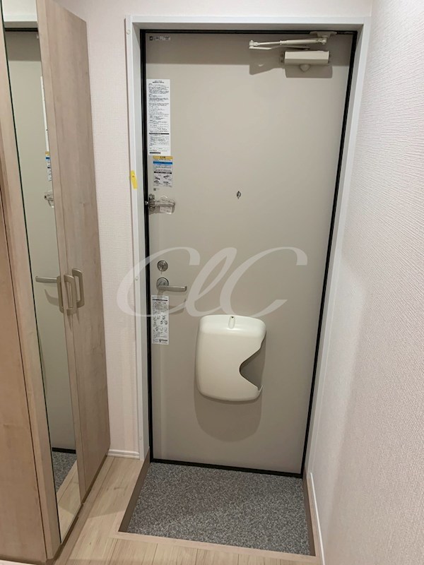 Lagoon EN 玄関