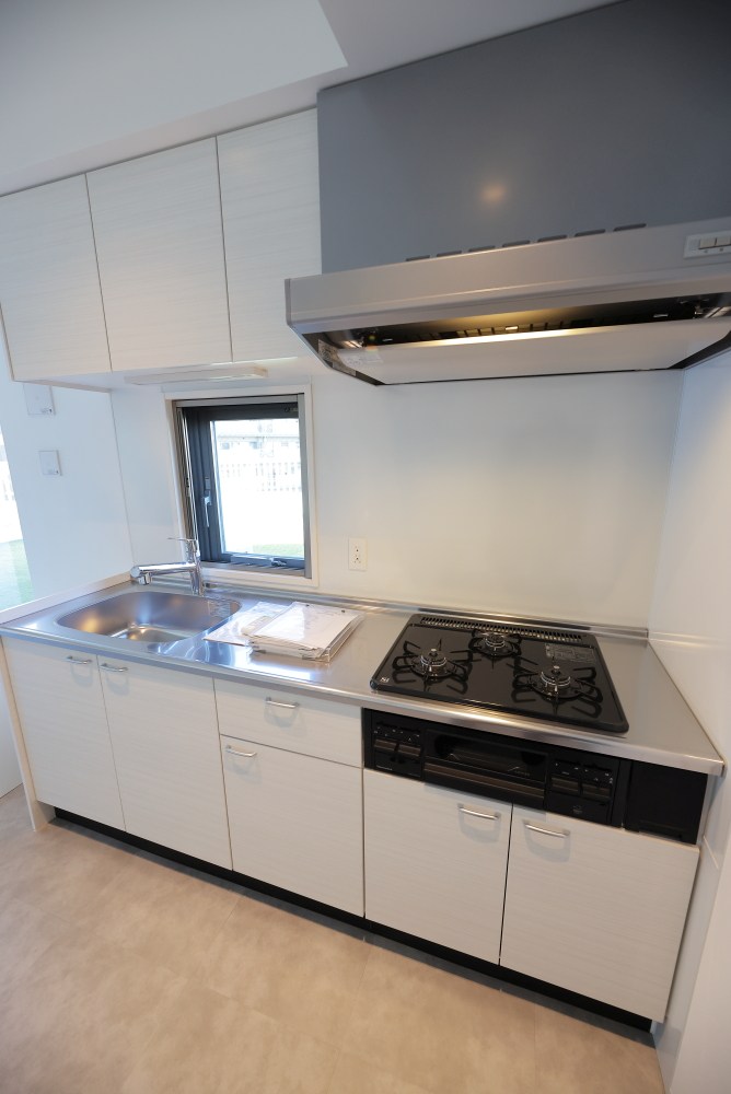 リーラ横浜川和町 キッチン