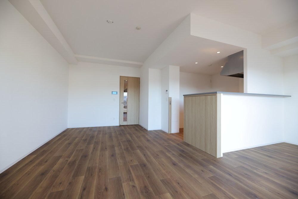 リーラ横浜川和町 リビング