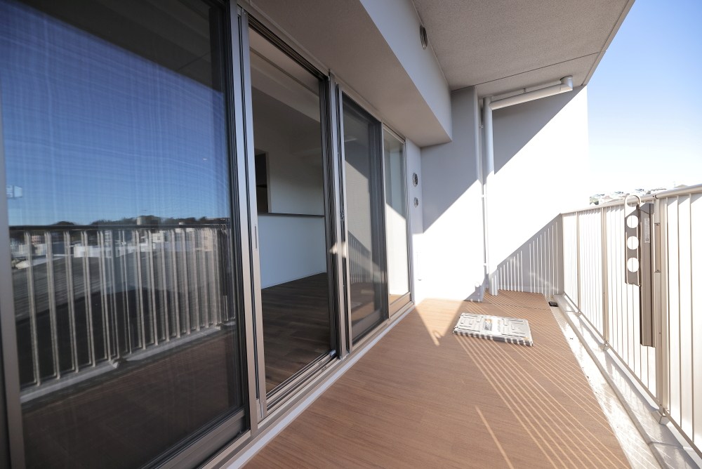 リーラ横浜川和町 ベランダ
