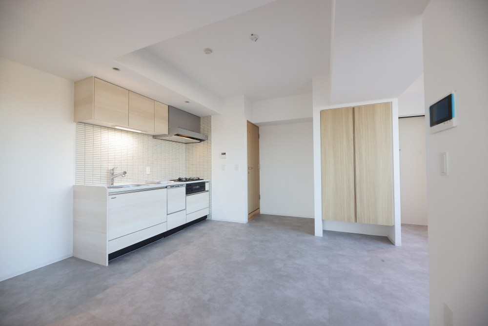 リーラ横浜川和町 リビング