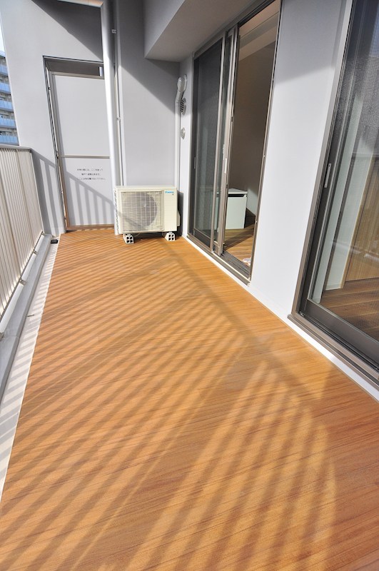 リーラ横浜川和町 ベランダ