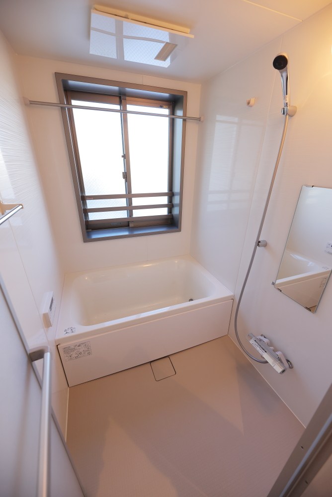 リーラ横浜川和町 風呂画像